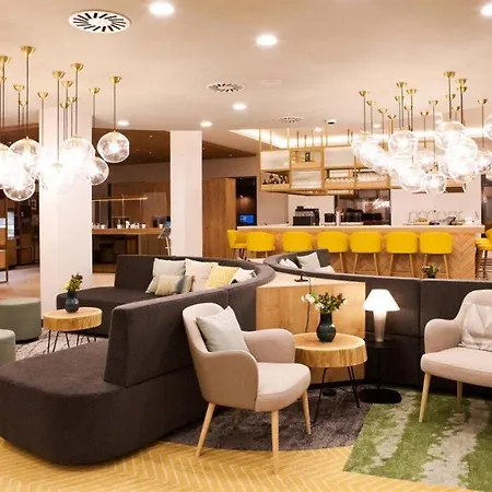 Hilton Garden Munich Messe ホテル 4*