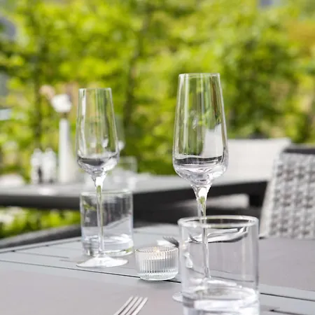 ホテル Hilton Garden Munich Messe フェルトキルヘン