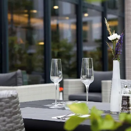 ホテル Hilton Garden Munich Messe 4*