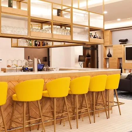 ホテル Hilton Garden Munich Messe フェルトキルヘン