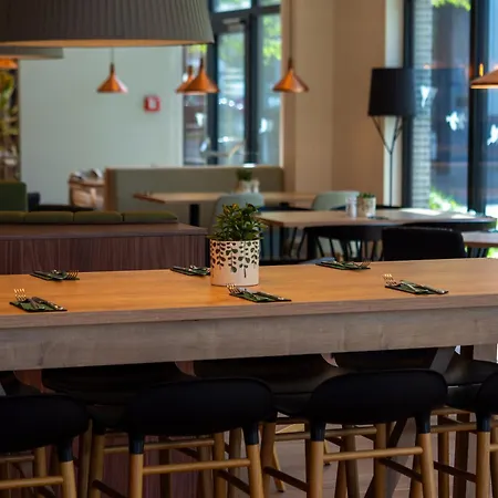 Hotel Hilton Garden Munich Messe 4*