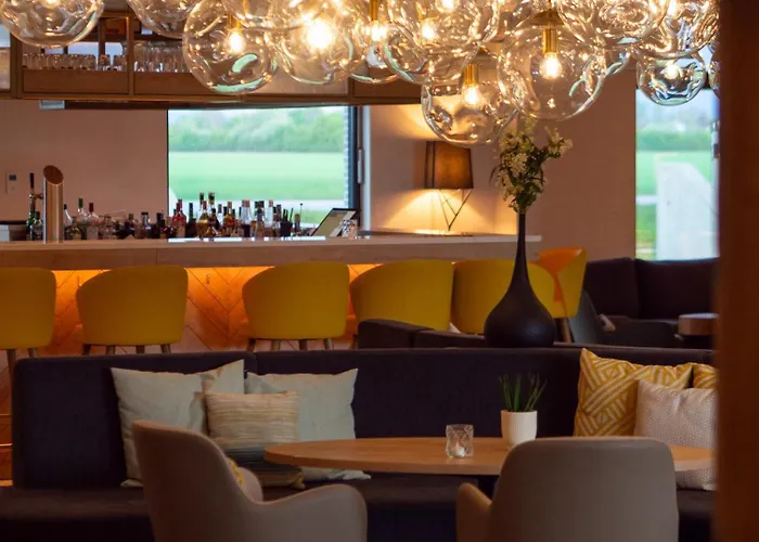 Hilton Garden Munich Messe Отель Фельдкирхен