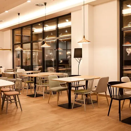 慕尼黑博览会希尔顿花园酒店 酒店