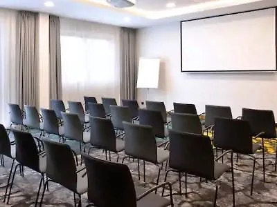 慕尼黑博览会希尔顿花园酒店 4* 费尔德基兴