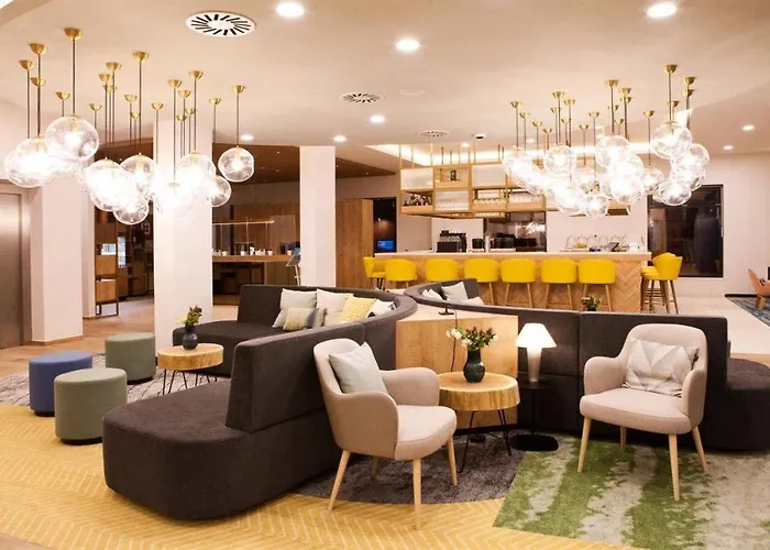 Hilton Garden Munich Messe מלון 4*