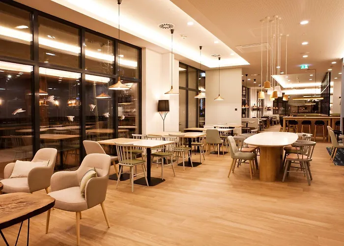 Hilton Garden Munich Messe מלון 4*