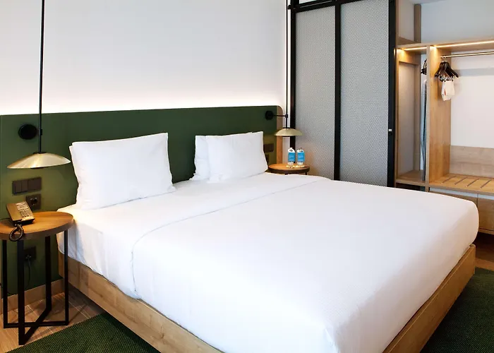 Hilton Garden Munich Messe מלון פלדקירכן